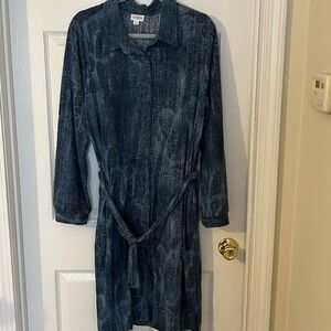 LuLaRoe Ellie Heathered Navy Shirtdress